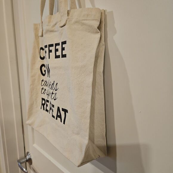 🌹Graphic Canvas Tote - Picture 4 of 8